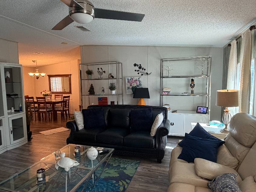 1029 Hook Lane a Winter Haven, FL Mobile or Manufactured Home for Sale